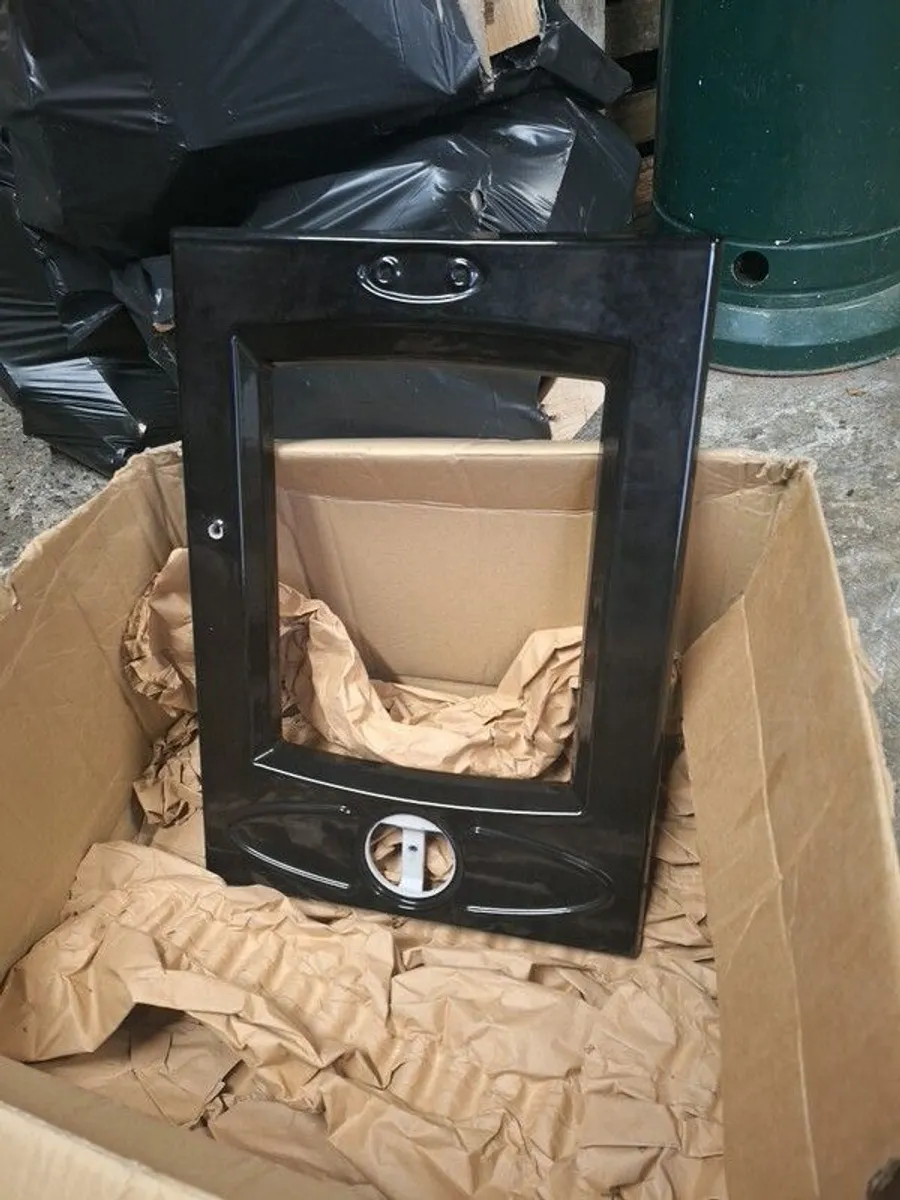 Stanley Cara insert stove door as new - Image 2