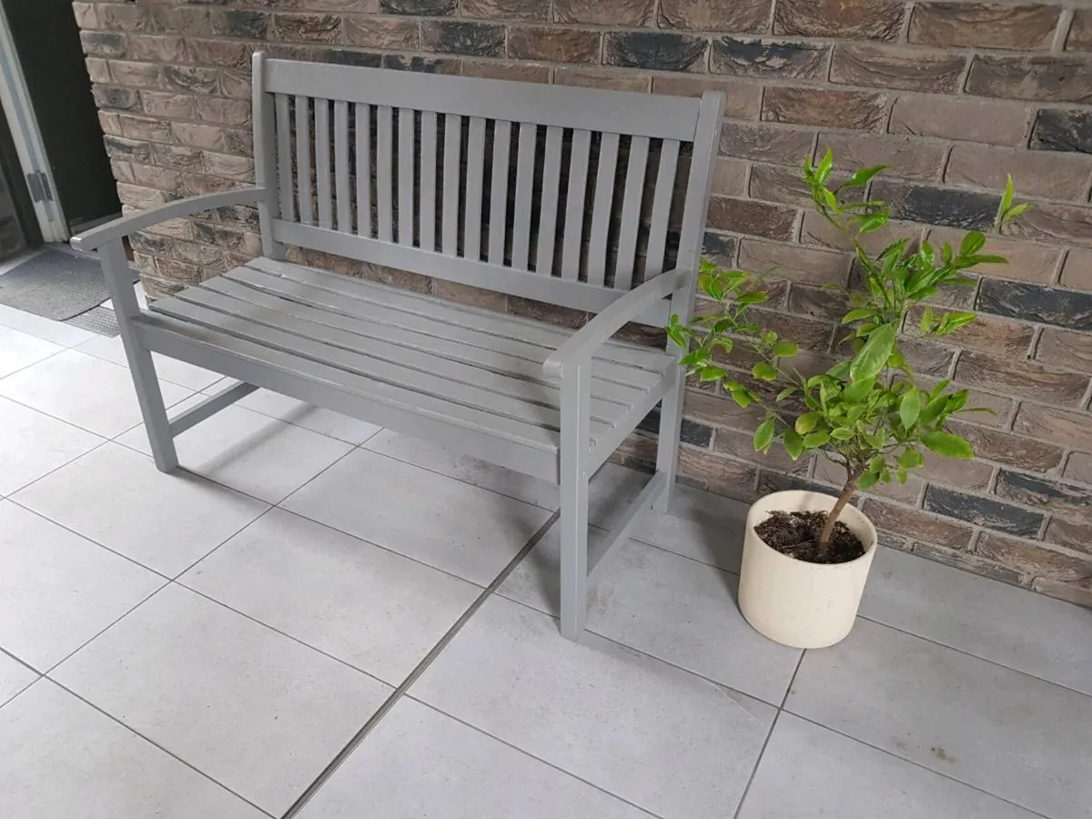 Garden bench - Image 1