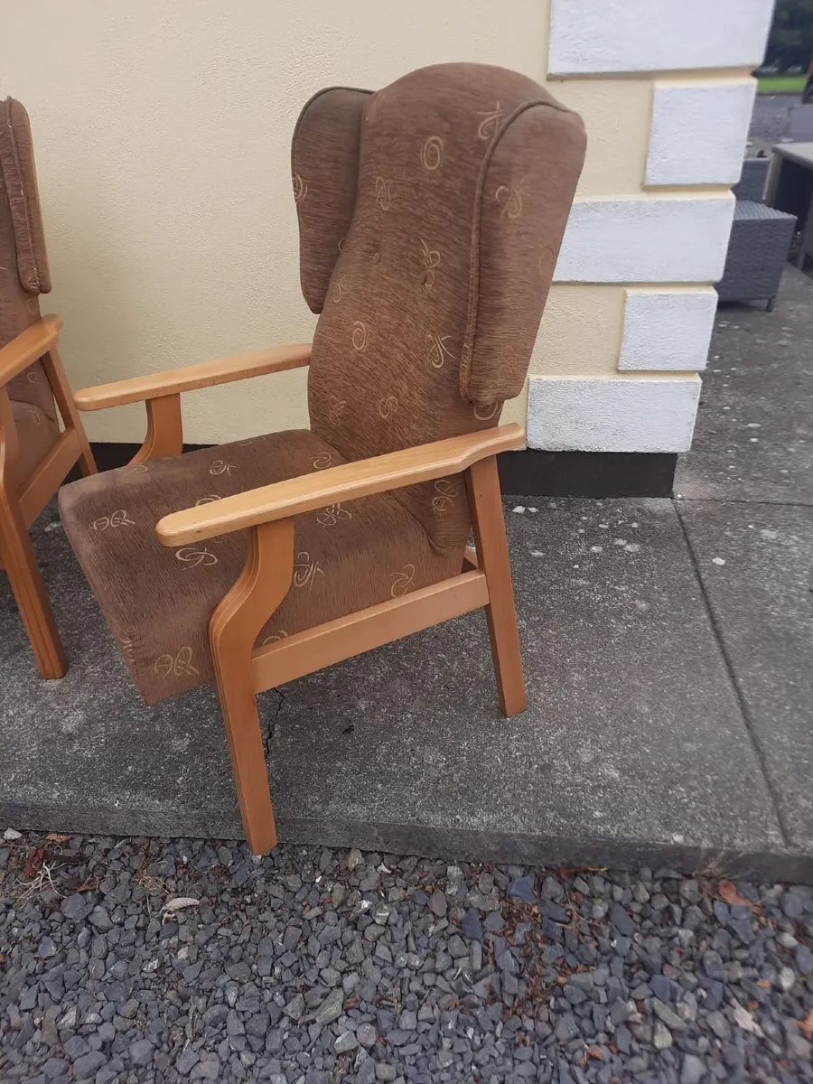 Orthopedic armchairs - Image 3