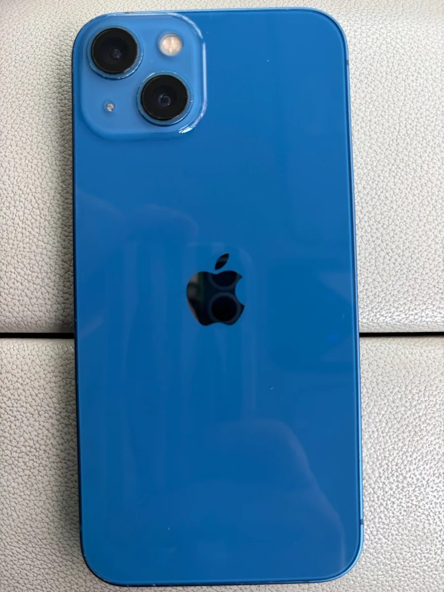 iPhone 13 256GB - Image 2