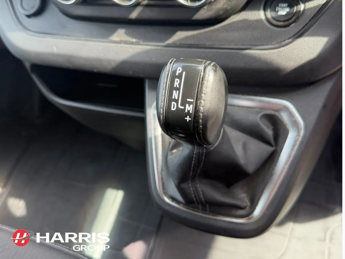 Renault Trafic 170 AUTO SPORT @ HARRIS RETAIL - Image 4