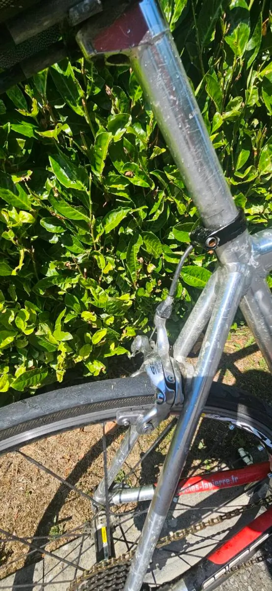 Lapierre Road Bike - Image 3