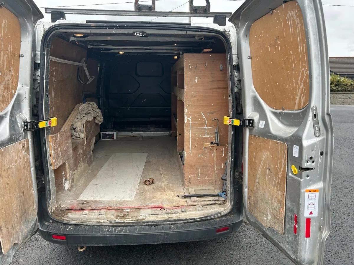 2018 transit custom lwb - Image 4