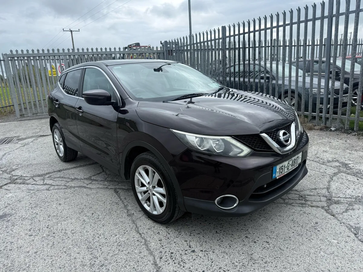 2015 Nissan Qashqai 1.5d DAMAGE REPAIRABLE - Image 1