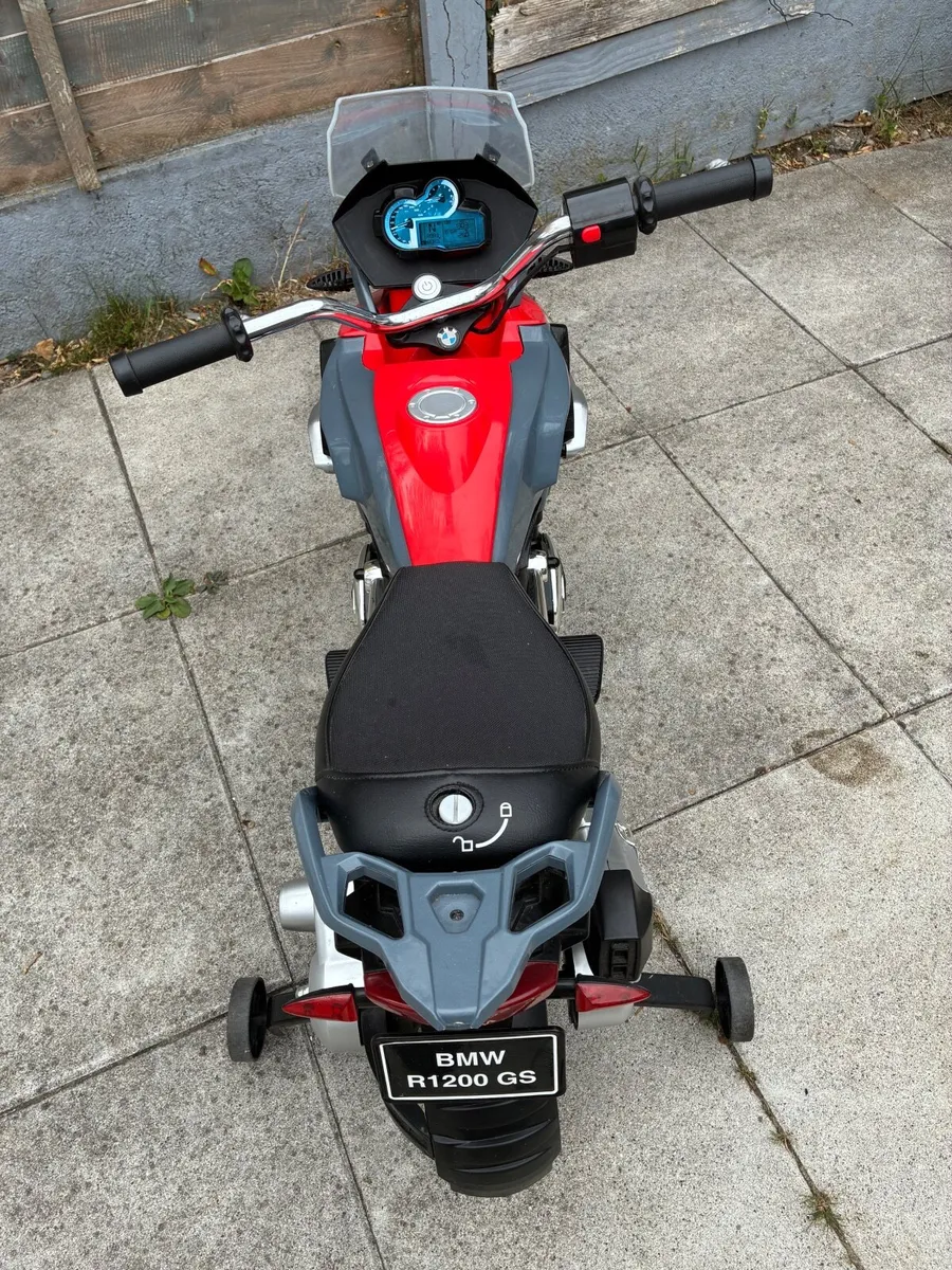 Toy - Image 4