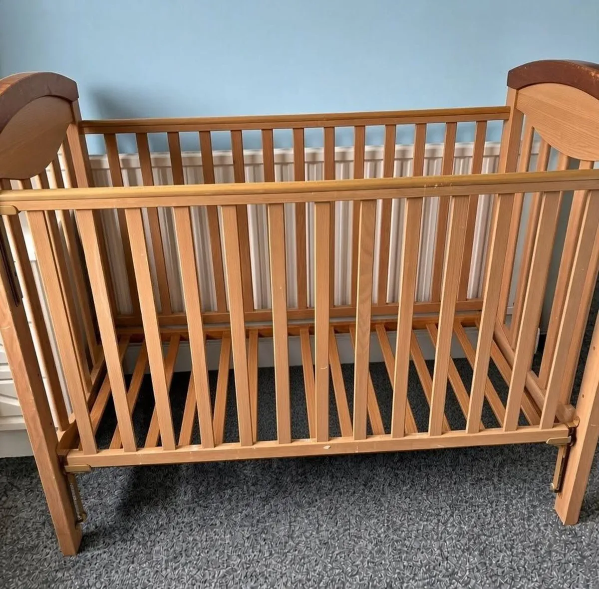 Solid Wooden Baby Cot – Adjustable Height Base - Image 1