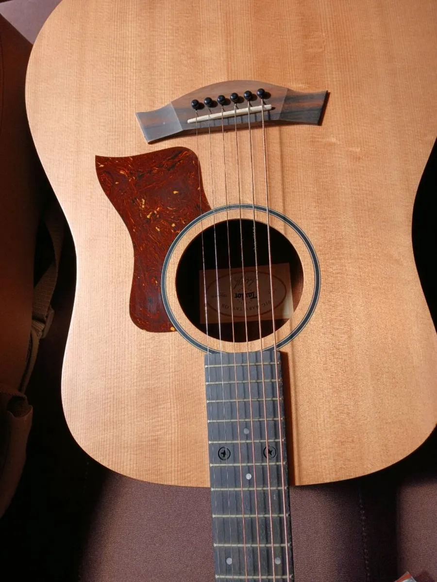 Taylor Big Baby Guitar - Image 4