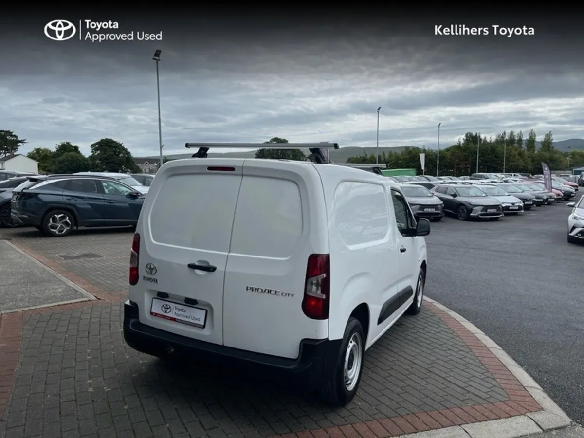 Toyota Proace City 1.5 GL SWB 3DR - Image 2