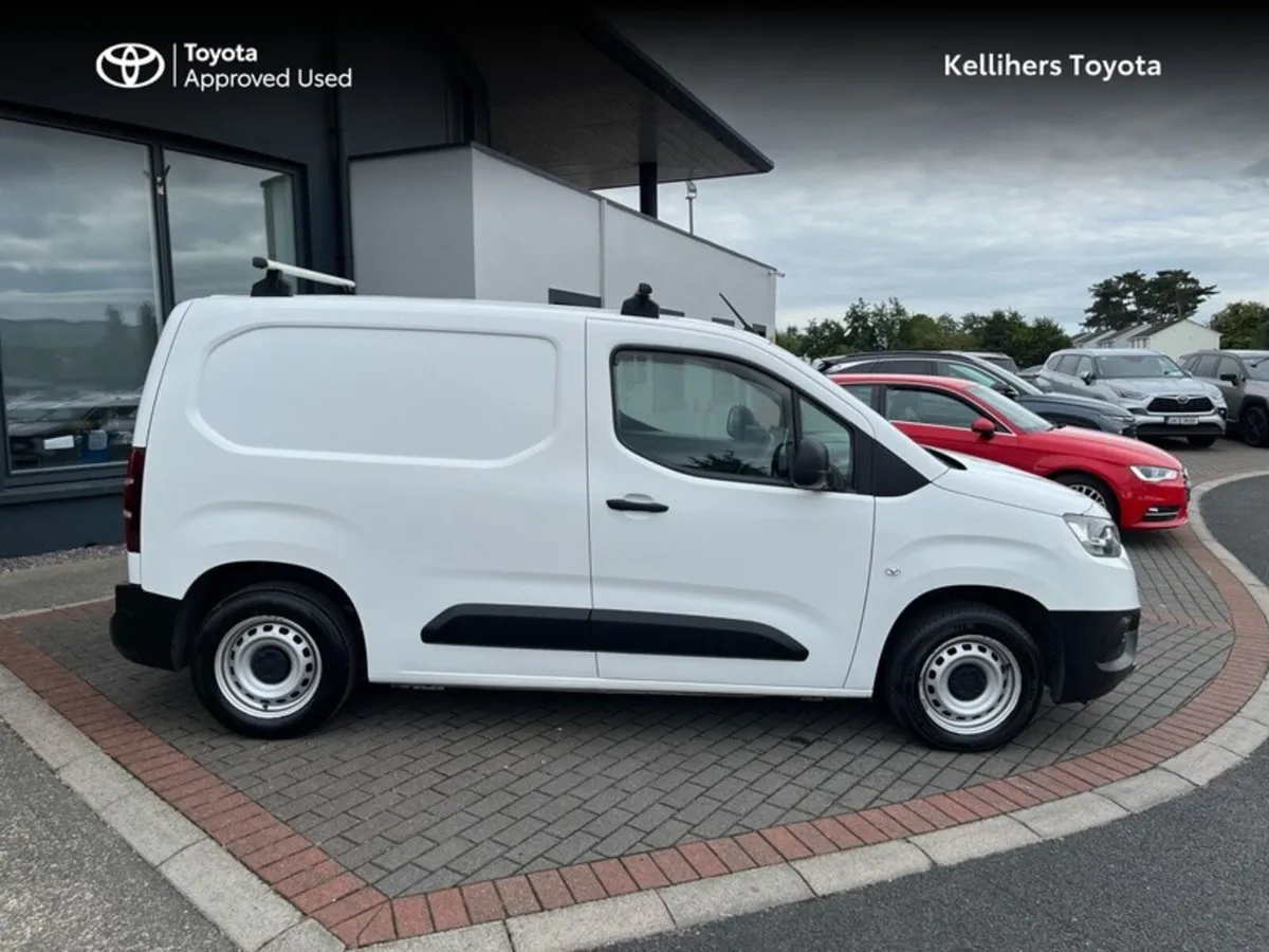 Toyota Proace City 1.5 GL SWB 3DR - Image 3