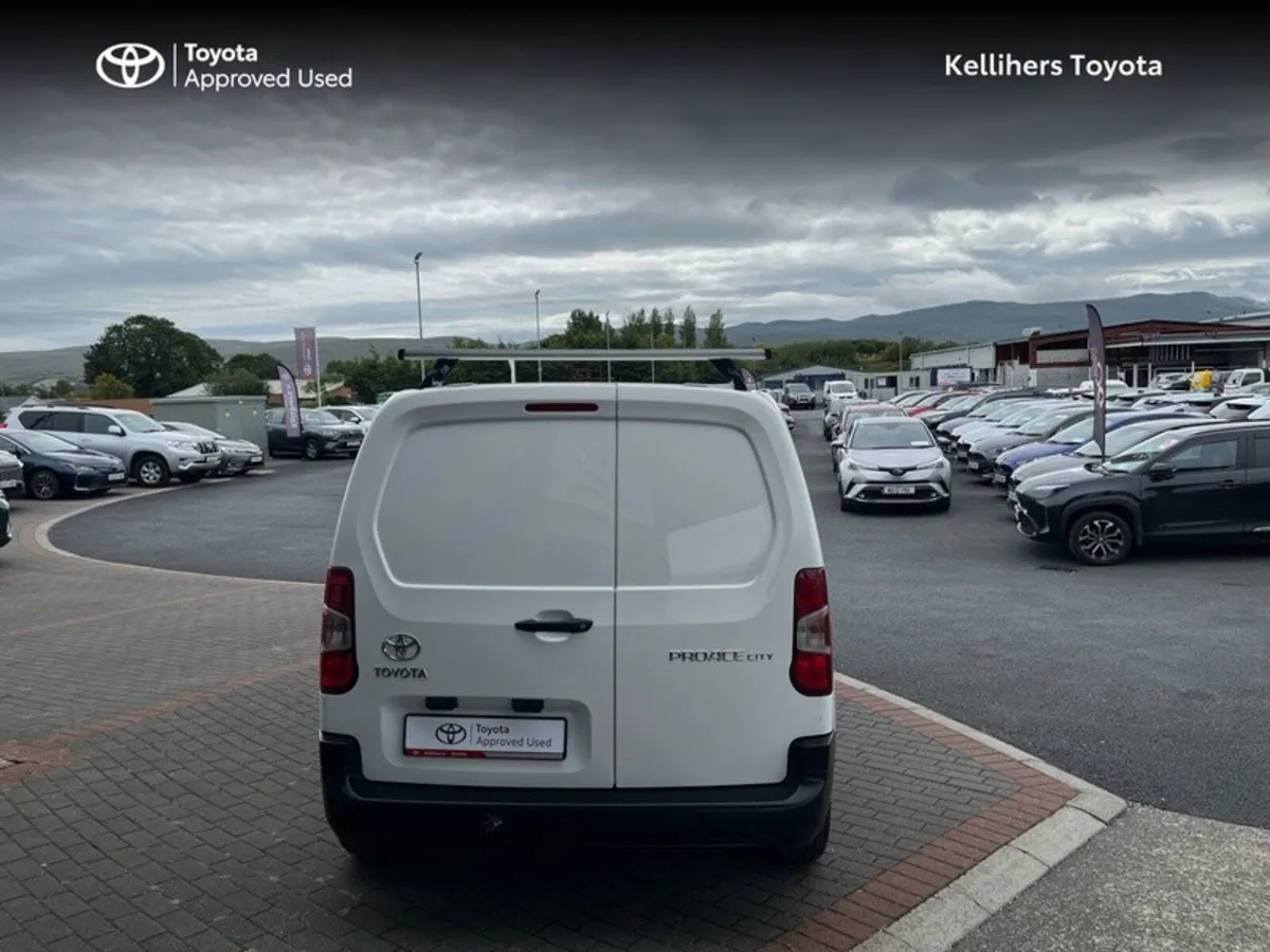 Toyota Proace City 1.5 GL SWB 3DR - Image 4