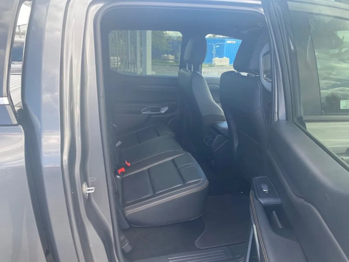 Ford Ranger 2024 - Image 2