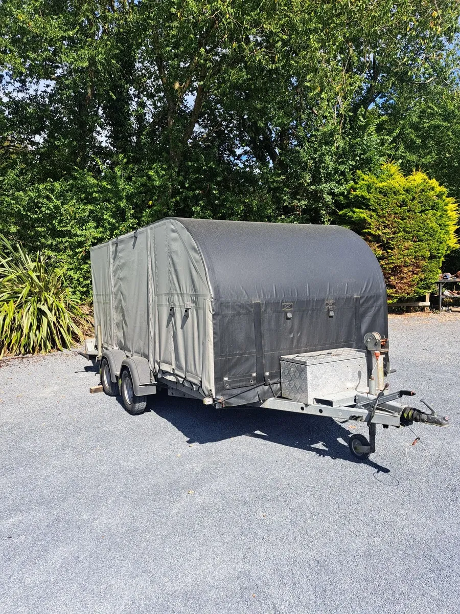 Enclosed Car Transporter - Image 1