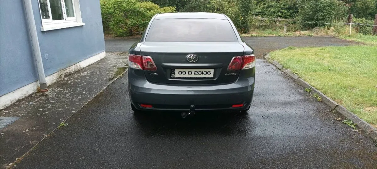Toyota Avensis - Image 2