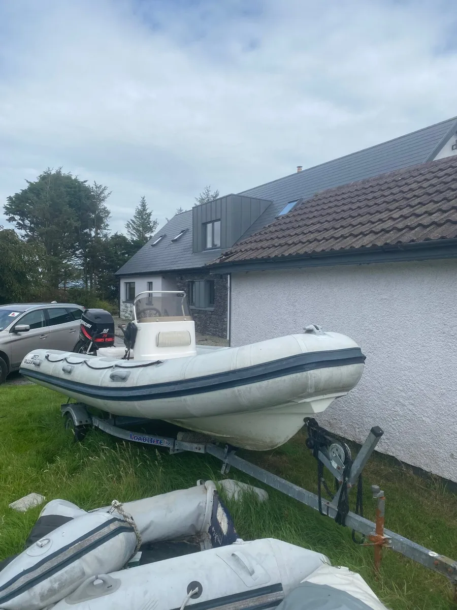 Boat - Image 1