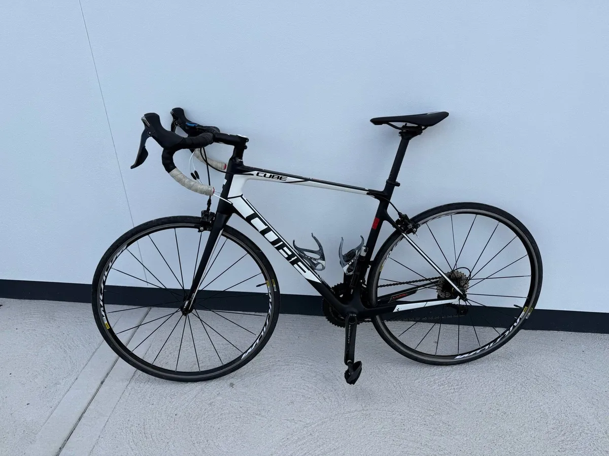 Cube Attain GTC Race Carbon Road Bike - Image 2