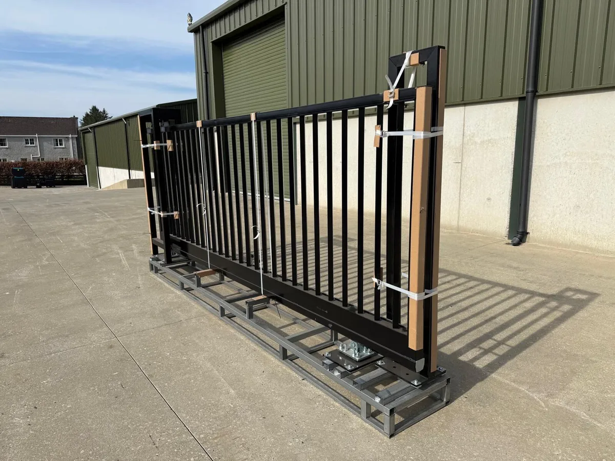 New 13ft Cantilever Gate **Online Auction** - Image 3