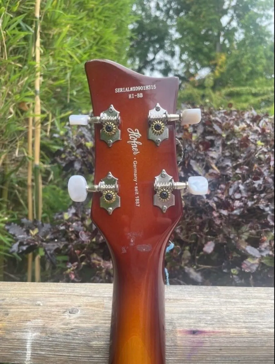 Höfner Ignition SE Bass Guitar - Image 3