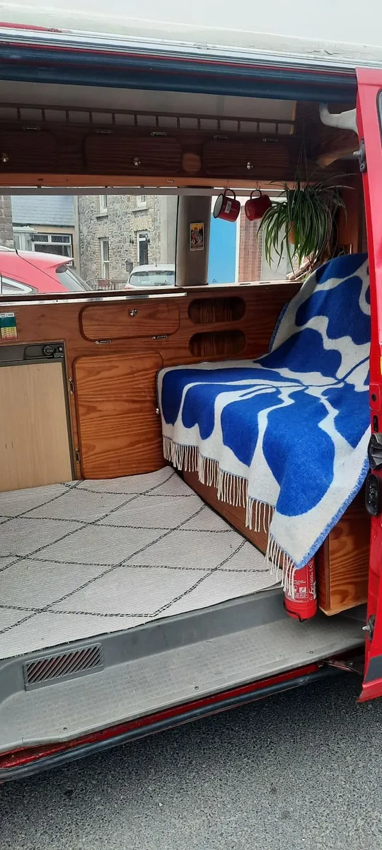 VW camper - Image 4