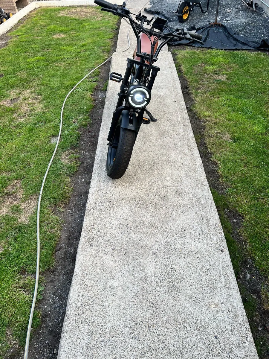 E bike - Image 3