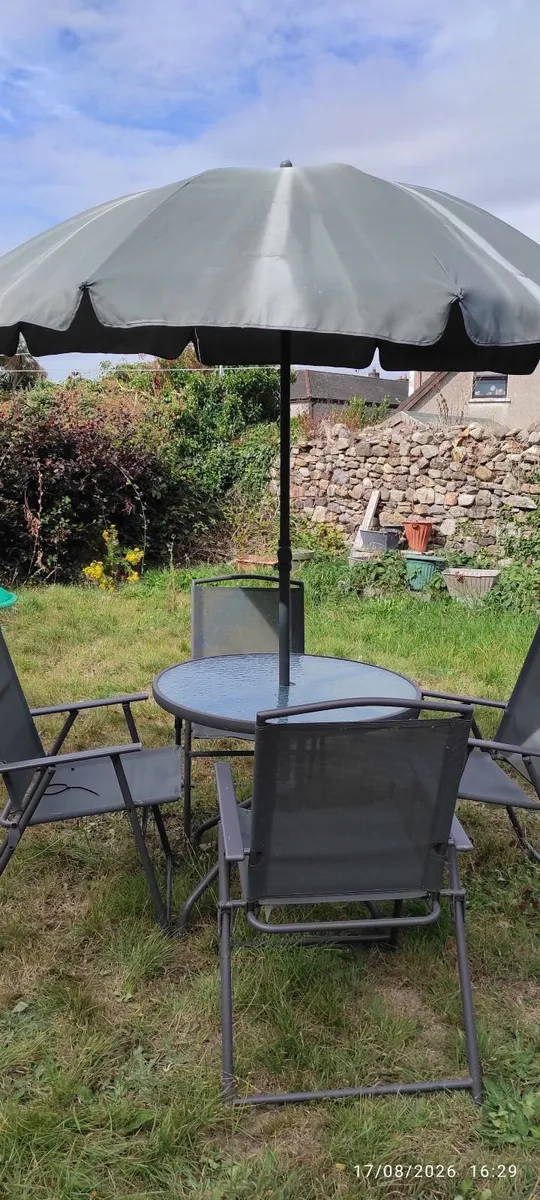 Home Garden Furniture Set Table, 4 Chairs & Paraso - Image 1