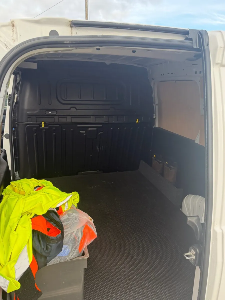 Opel combo - Image 4