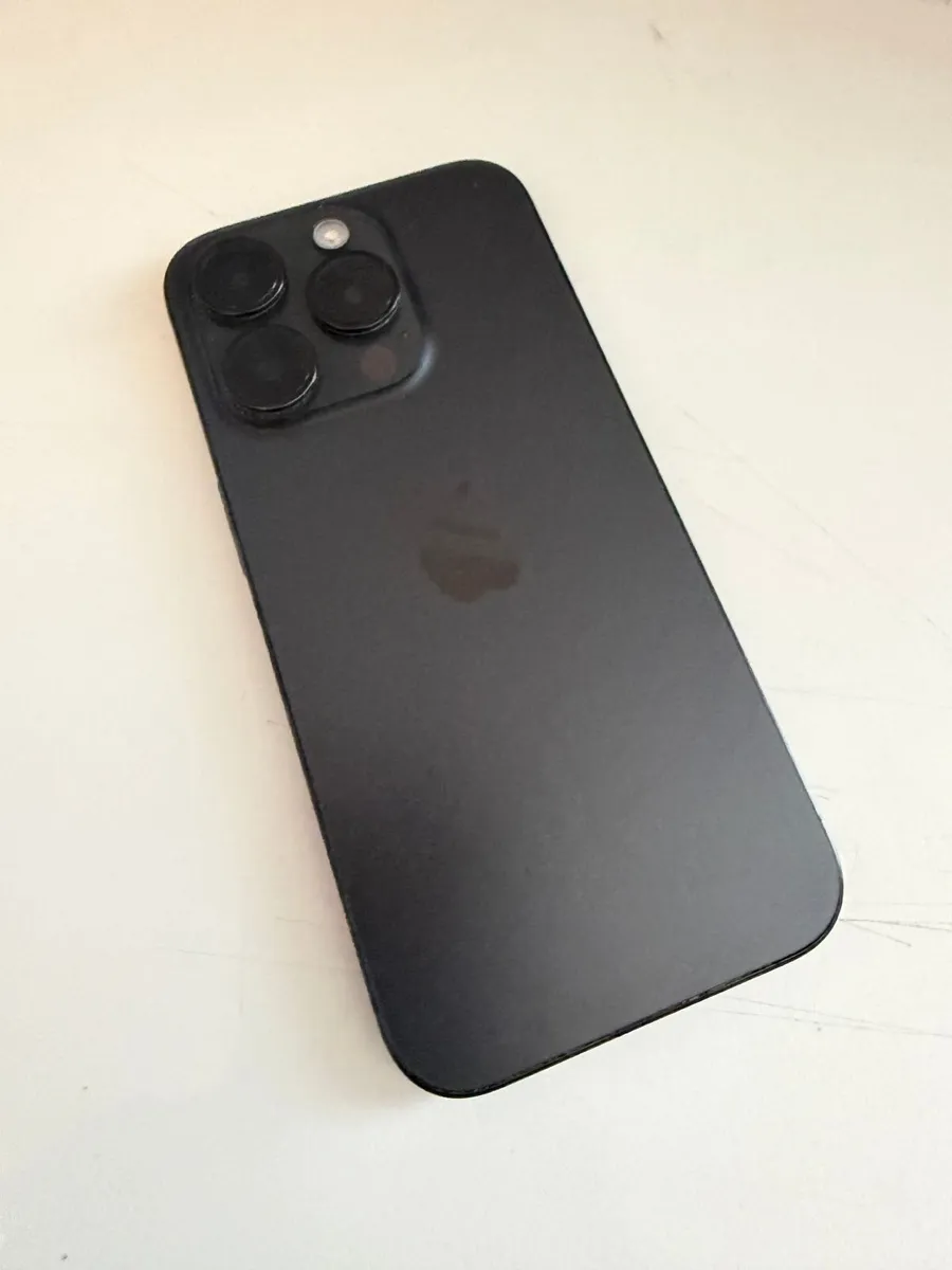 iPhone 15 pro - Image 3