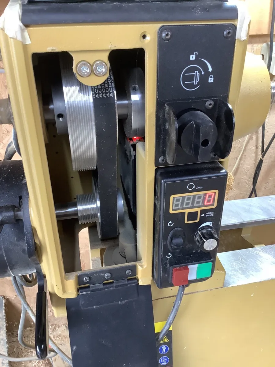 Wood turning lathe - Image 3