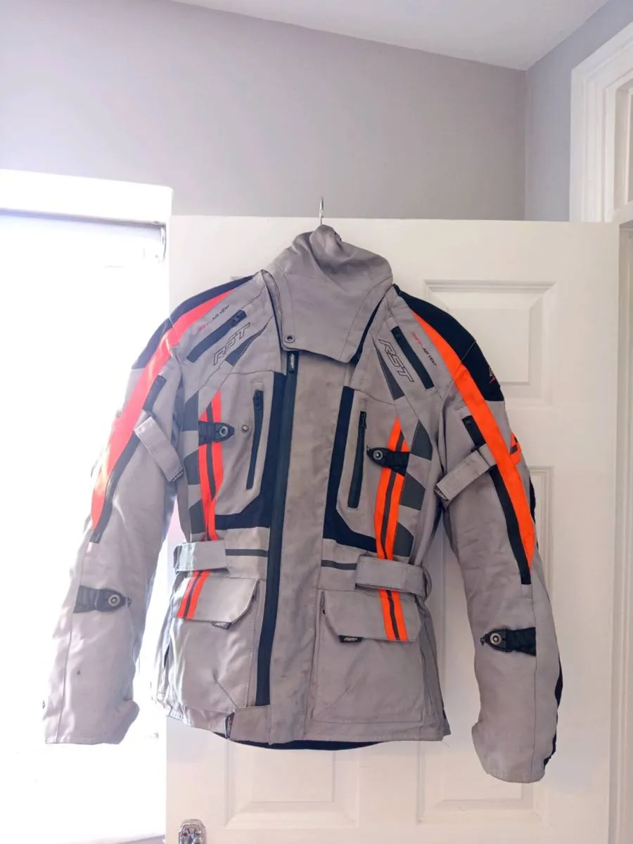 Motorcycle clothes - Image 4