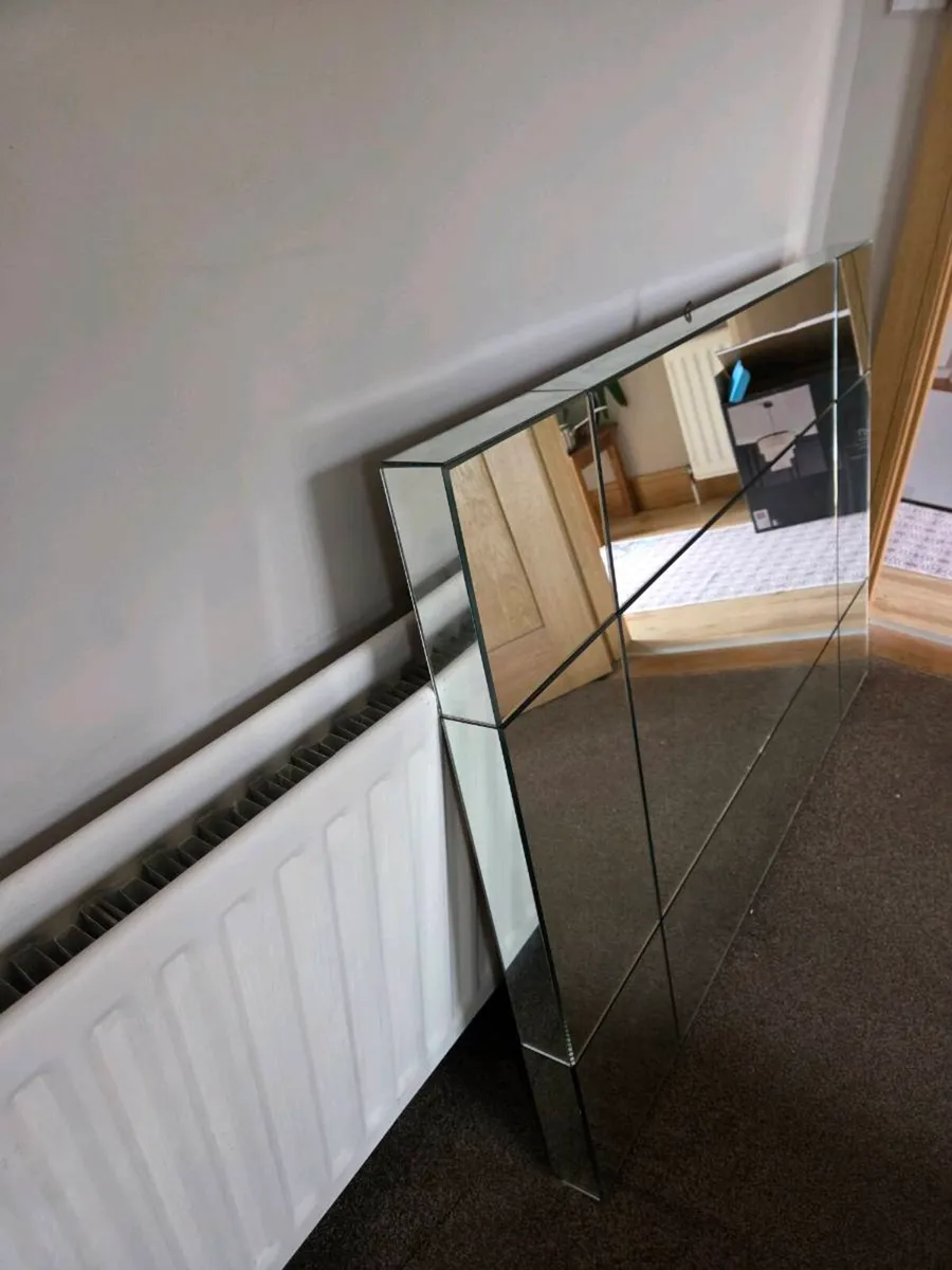 Large 9 Panel 3D Glass Wall Mirror – Modern - Image 2