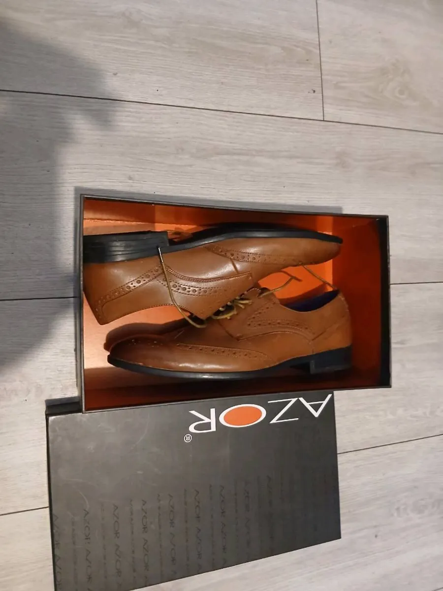 Men's shoes - Image 1