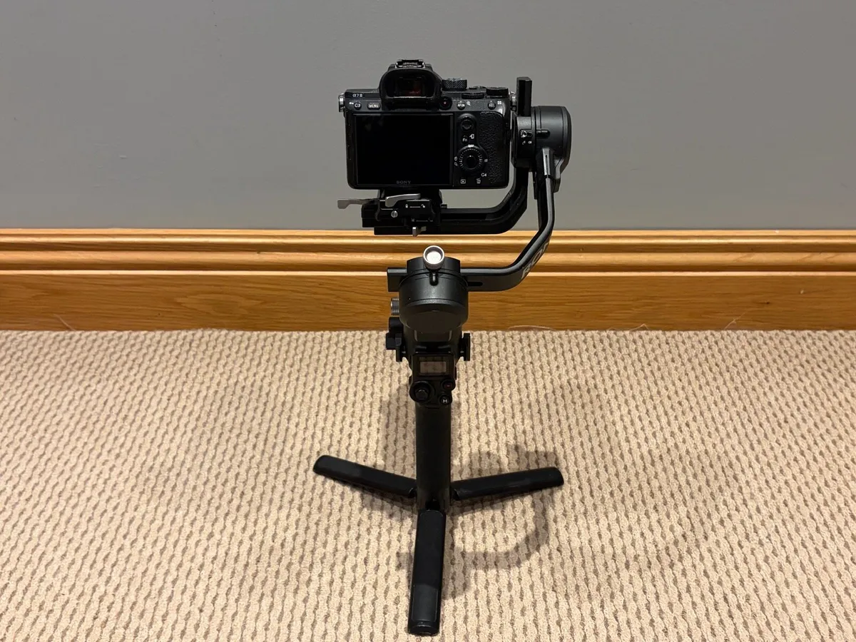 Sony A7iii + DJI RSC2 Gimbal - Image 4