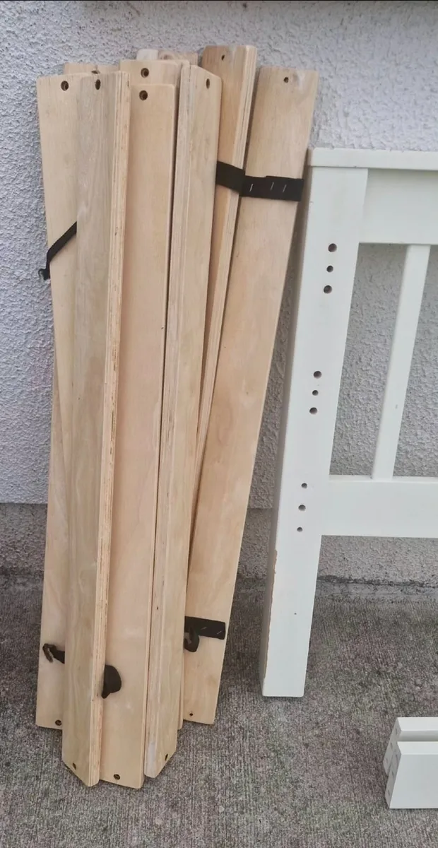 Single Bed - Image 2