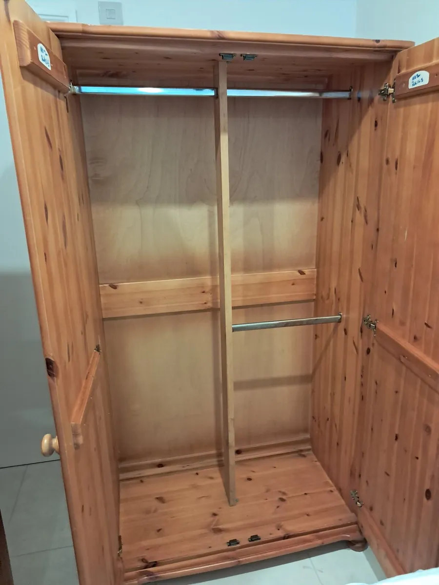 Wardrobes - Image 2