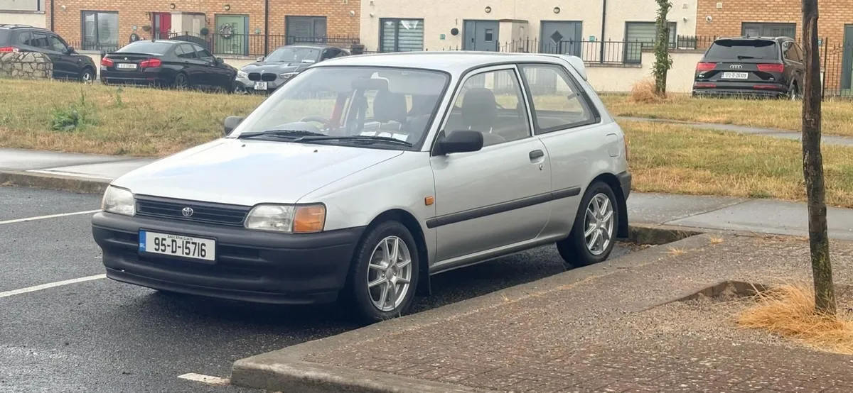 Toyota Starlet 1995 - Image 2