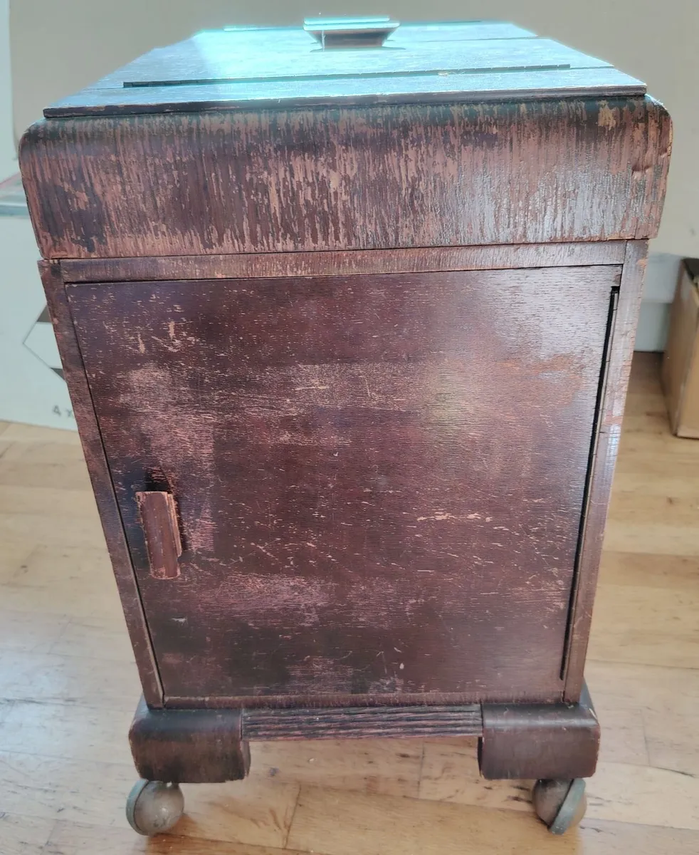 Vintage Sewing Box from the 40's - Image 3