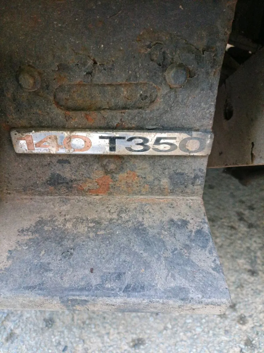 Luton box body transit van - Image 4