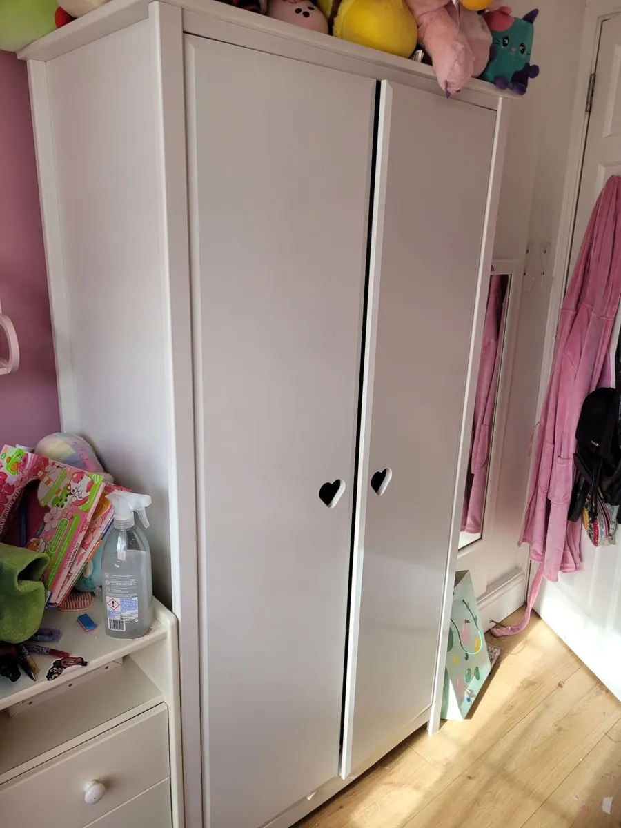 Wardrobe - Image 1