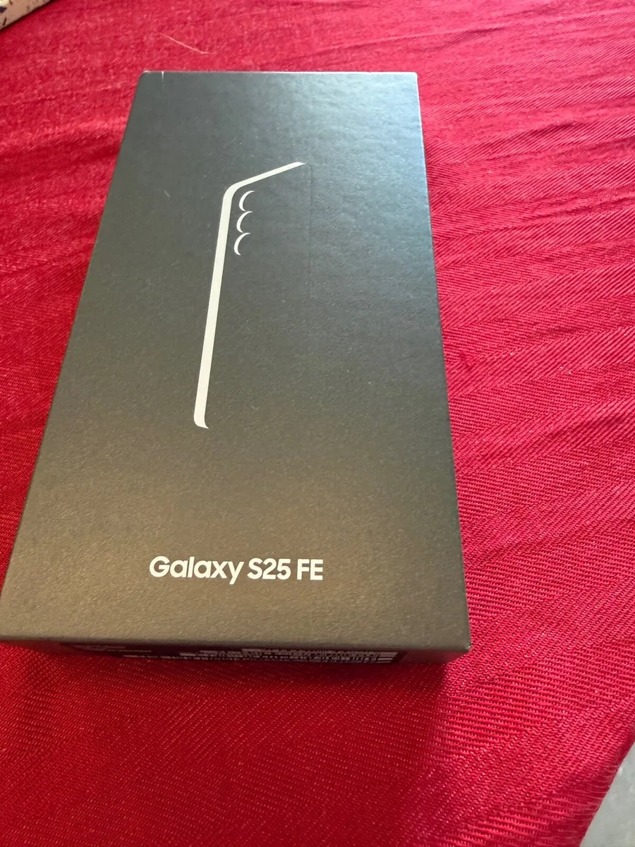 Samsung S25 FE - Image 2