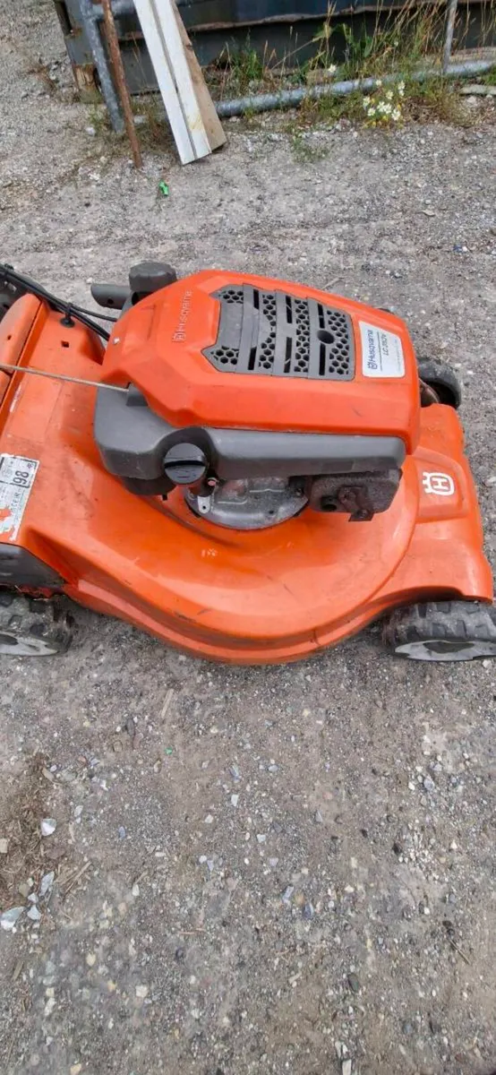 Husqvarna lc353self propelled mower - Image 1