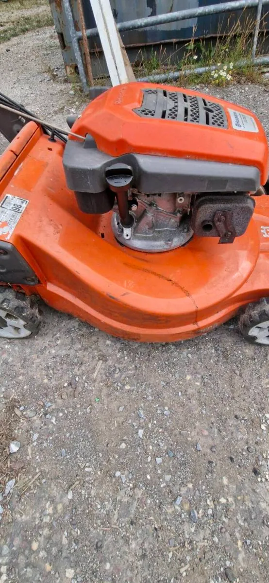 Husqvarna lc353self propelled mower - Image 2