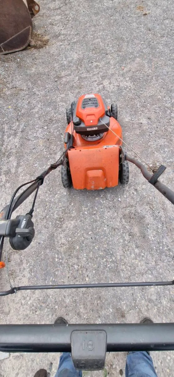Husqvarna lc353self propelled mower - Image 4