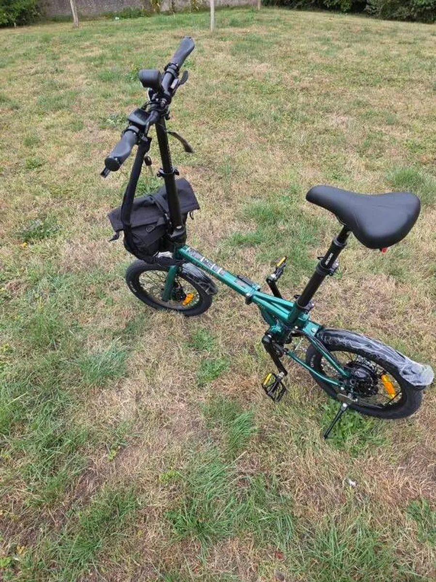 ENGWE Zip Electric Bike 250W LG Battery  Lightweight  Foldable Brand New - Image 1