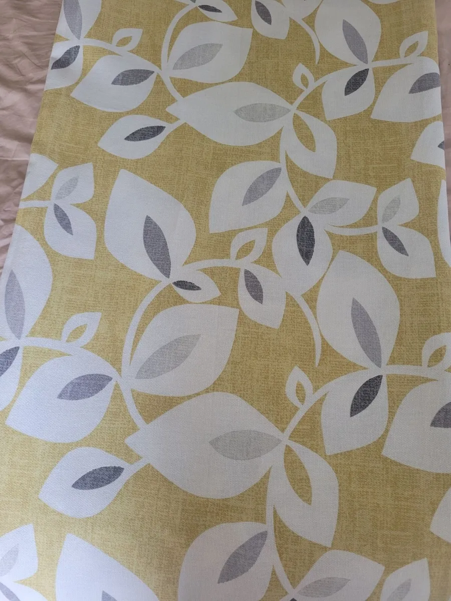 Curtains - Image 1