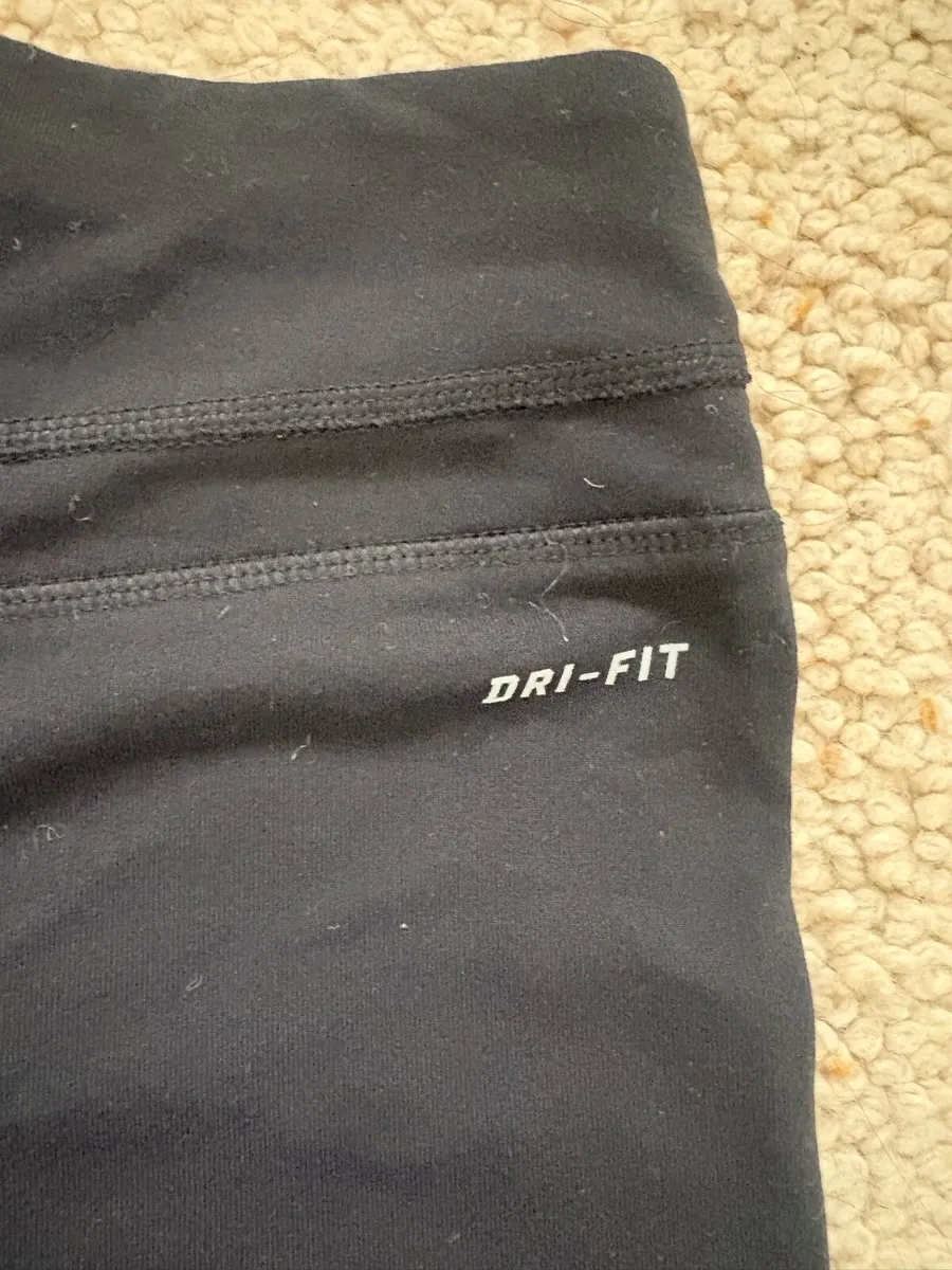 Nike Dri-Fit leggings - Image 3