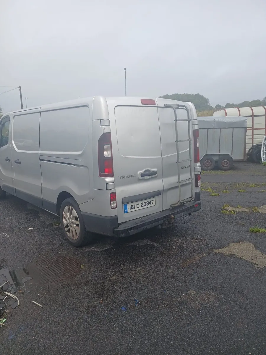 Renault Trafic 2016 - Image 3