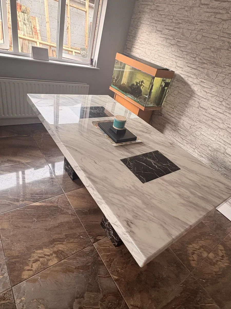 Vienna solid marble dining table - Image 2