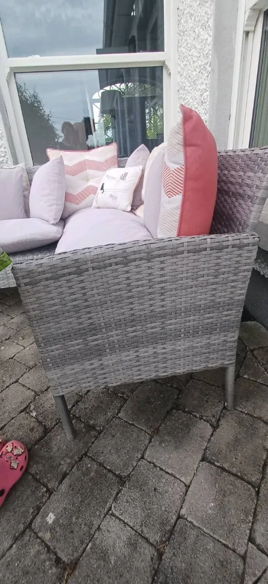 Garden furniture - Image 2