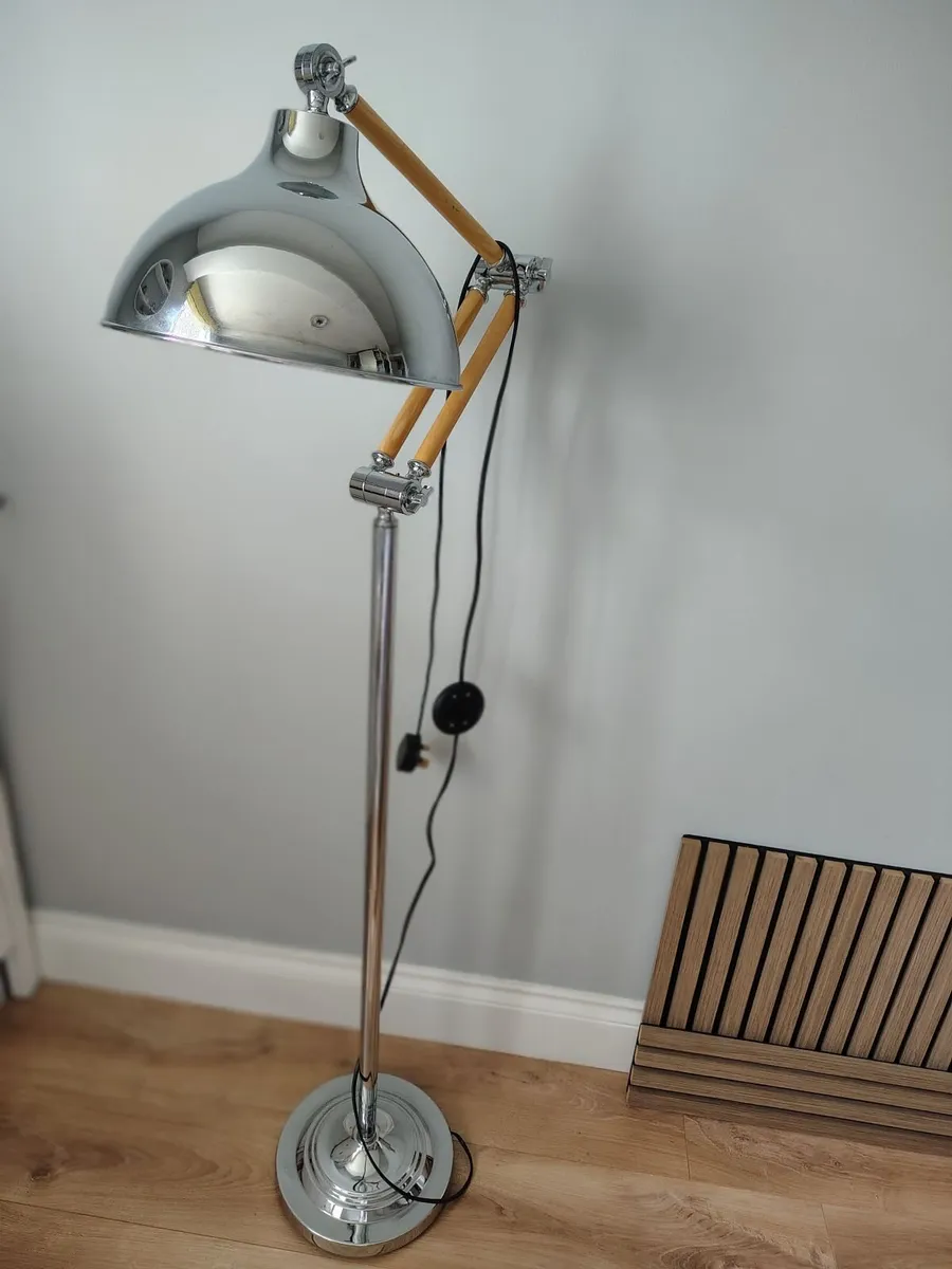 Standing Lamp - Image 4