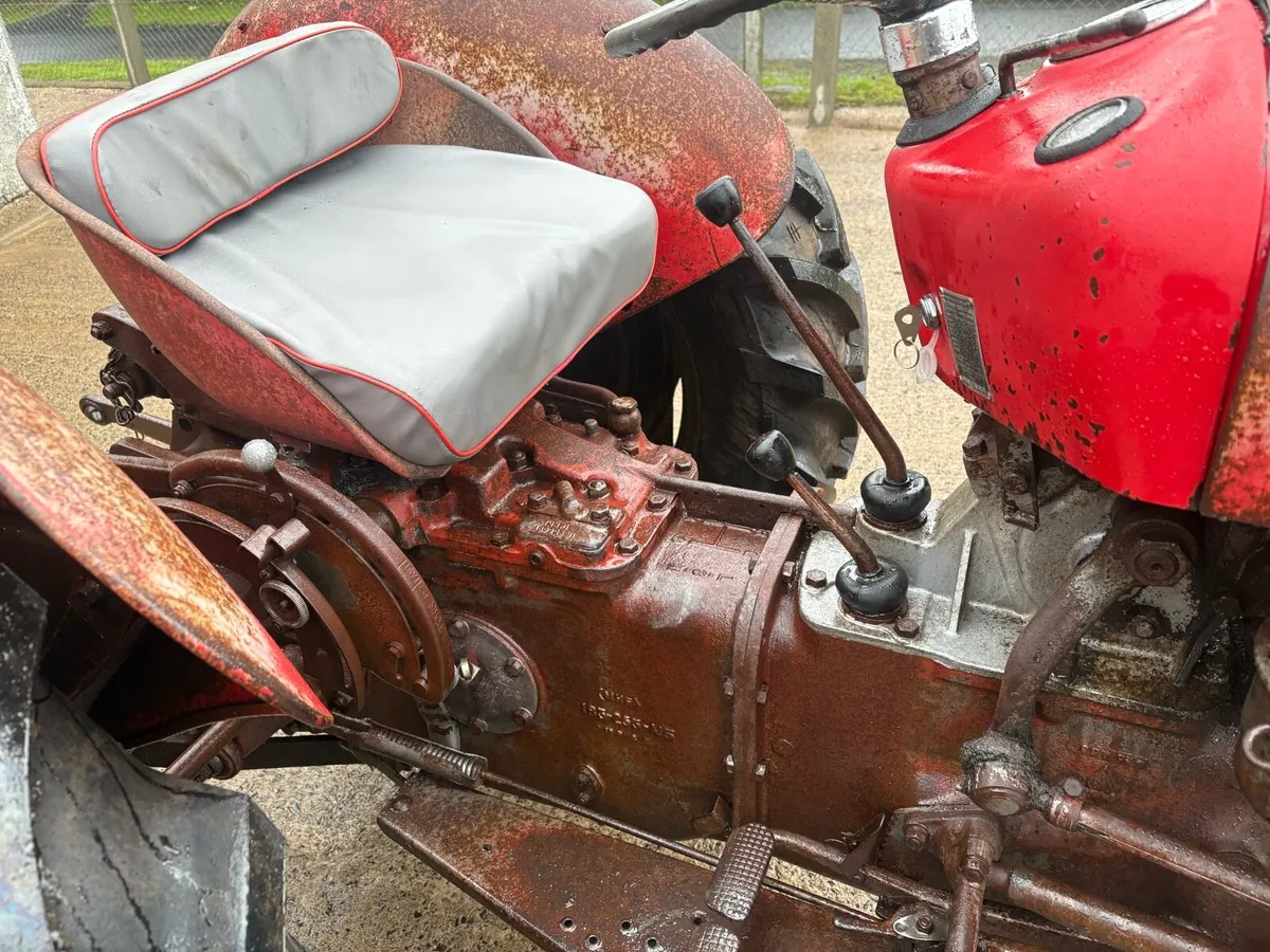 Massey Ferguson 35 - Image 3