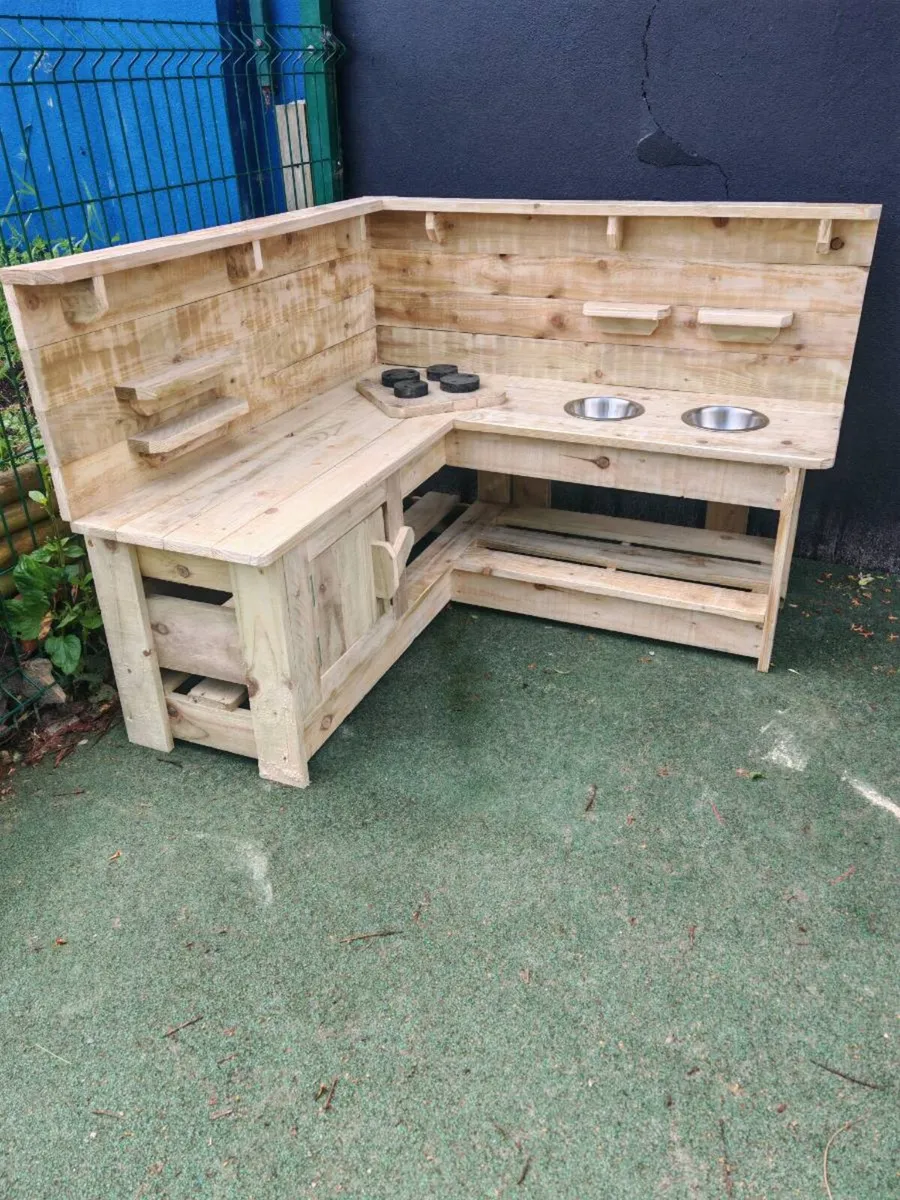 Mud kitchen - Image 2